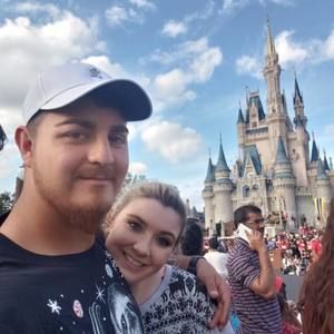 Meet your Posher, Kelsey